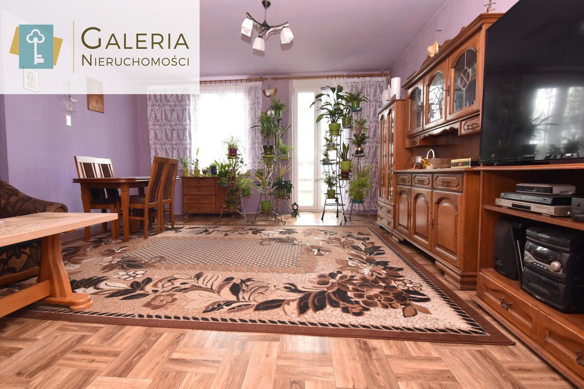 Elbląg GALERIA NIERUCHOMOŚCIZ pasji i miłości do nieruchomościNa sprzedaż: Przestronna nieruchomość do własnej