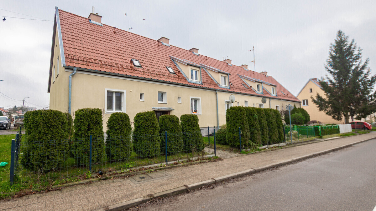 Elbląg * * * ABC NIERUCHOMOŚCI * * *POLECAMY! MIESZKANIE W SPOKOJNEJ OKOLICY MIASTA2 pokoje o pow. 32,30 m2, 1