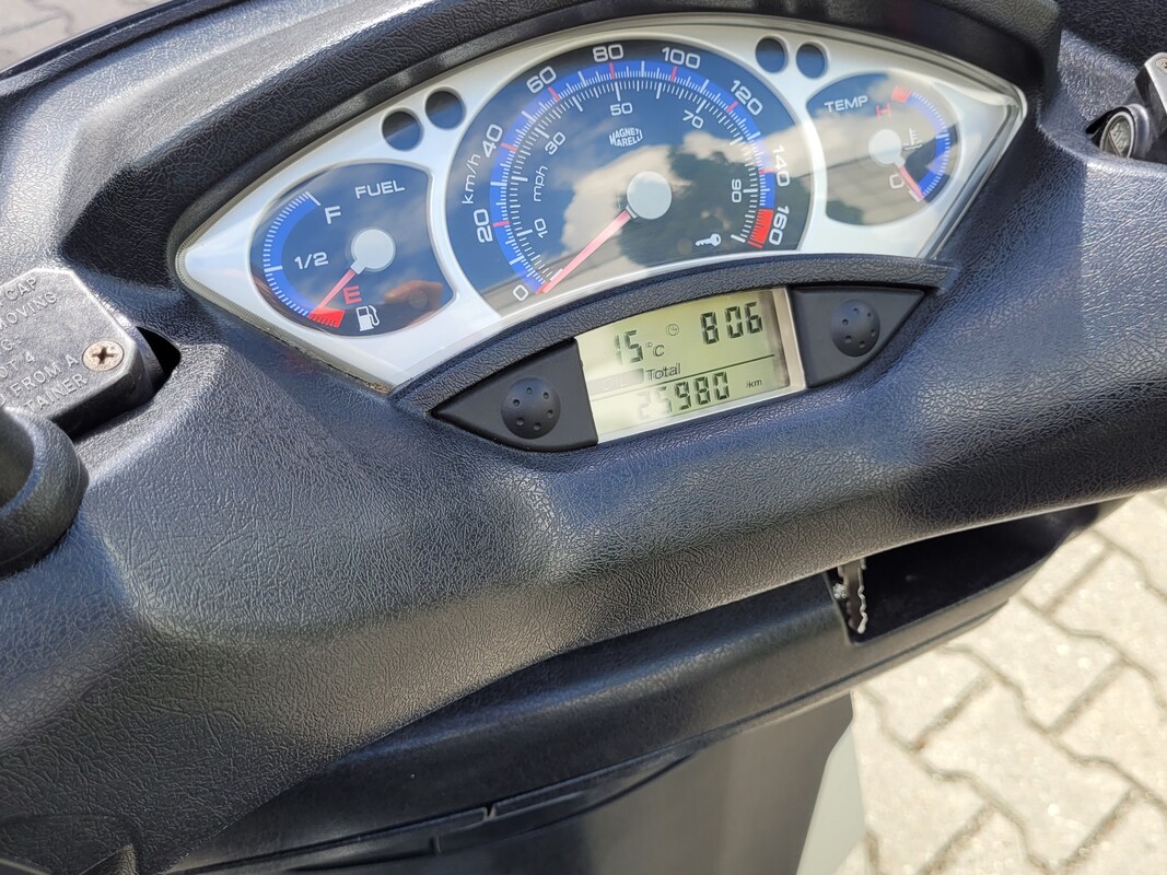 Elbląg 🚀 SPRZEDAM: Marka YAMAHA Model X-MAX 250 Rok produkcji: 2007 🏍️