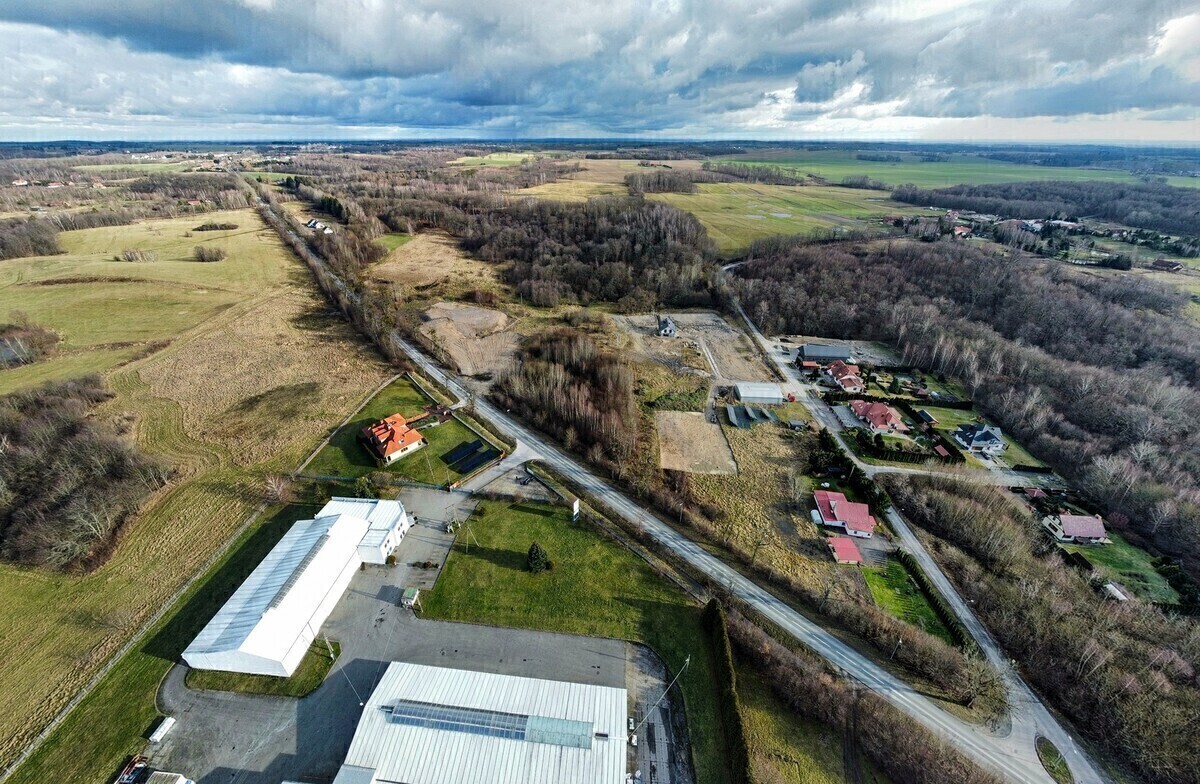 Elbląg NIERUCHOMOŚCI ANNA KRASZEWSKA Działki z warunkami zabudowy, urokliwie usytuowane na terenie