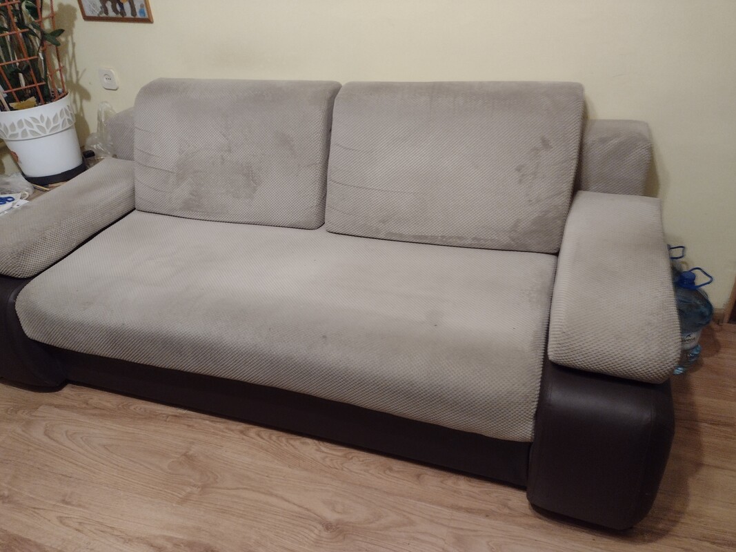 Elbląg Sprzedam łóżko
Powierzchnia do spania 140x 190 cm
Odbiór osobisty okolice parku Kajki
