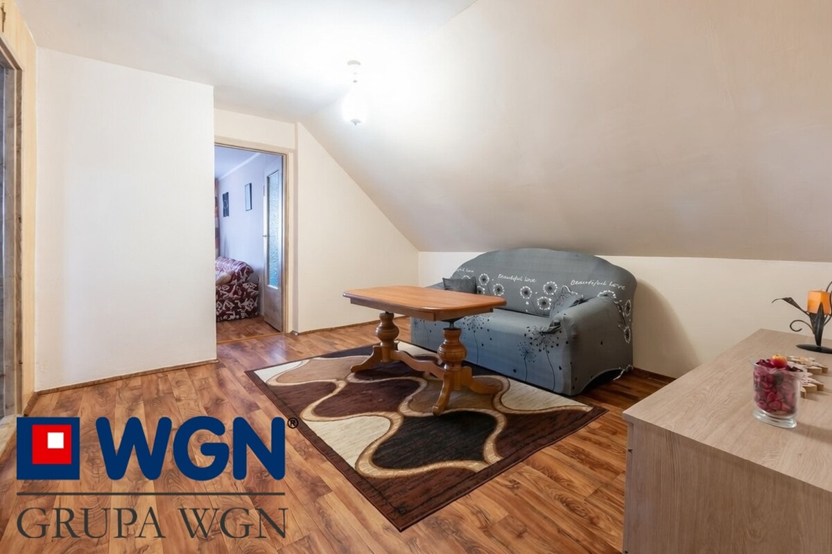 Elbląg Na sprzedaż mieszkanietrzypokojowe o powierzchni 77 m2 w miejscowości Zwierzno , 20 km od Elbląga, 4 km od