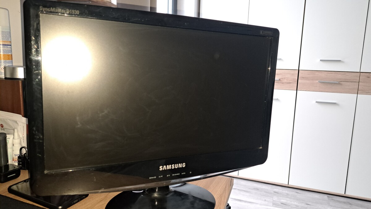 Elbląg Monitor komputerowy SAMSUNG 19 cali, model B1930N
Stan dobry. W zestawie przewód zasilający.