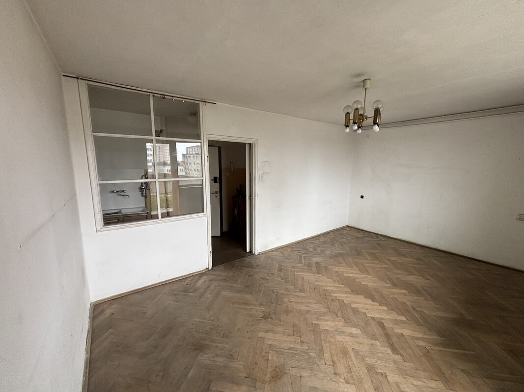 Elbląg 🏡 Kawalerka na Królewieckiej – idealna do remontu i aranżacji według własnych potrzeb!