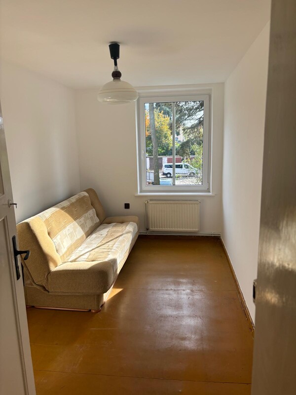 Elbląg Sprzedam wyjątkowe mieszkanie 61 m kw.4 pokoje, I piętro, osobna kuchnia, łazienka,