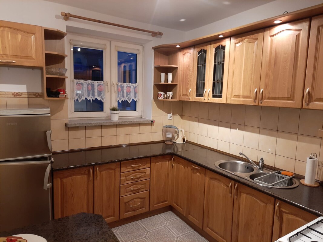 Elbląg 🏡 Do wynajęcia duża, przestronna kawalerka (36m2) z balkonem! 🌟