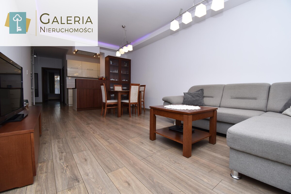 Elbląg GALERIA NIERUCHOMOŚCIZ pasji i miłości do nieruchomościNa sprzedaż: Mieszkanie na  starówce z dwoma