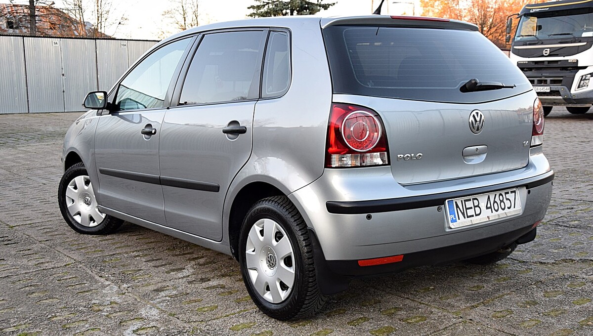 Elbląg VOLKSWAGEN POLO Z POLSKIEGO SALONUPEŁEN SERWIS - BENZYNA 1.4