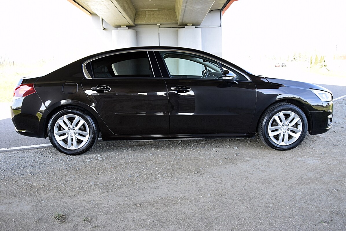 Elbląg Sprzedam samochód osobowy Peugeot 508,rok produkcji 2015,pojemność 2.0 HDI, zakupiony w polskim salonie.