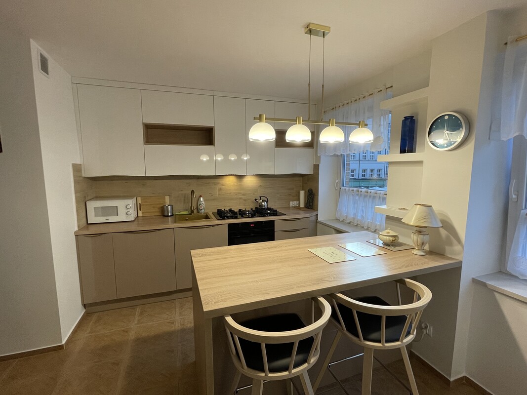 Elbląg Do wynajęcia apartament (najem okazjonalny) położony na Starym Mieście w Elblągu przy ul. Wieżowej z miejscem