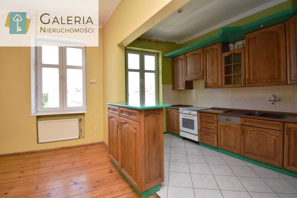 Elbląg GALERIA NIERUCHOMOŚCIZ pasji i miłości do nieruchomościNa sprzedaż: Cztery pokoje, 120 m2,bardzo dobra