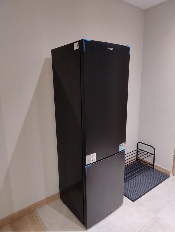 Elbląg Kawalerka po generalnym remoncie (wszystko w mieszkaniu jest nowe : zabudowy i pełne wyposażenie) + piwnica ---