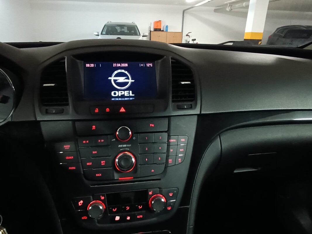 Elbląg OPEL INSIGNIA z 2011 roku.
Samochód w ciągłej eksploatacji. Niski przebieg - silnik i skrzynia biegów pracują