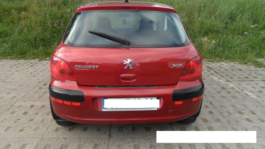 Elbląg Peugeot 307Pojemność 1,4 benzynaModel 2004Klimatyzacja WspomaganieElektryczne szyby