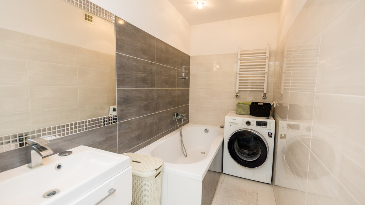 Elbląg * * * ABC NIERUCHOMOŚCI * * *NOWOŚĆ! DO WYNAJĘCIA MIESZKANIE NA ZAWADZIE3 pokoje o pow. 56,10 m2, 1 piętro,