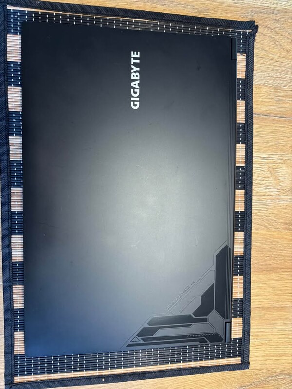Elbląg Sprzedam laptopa Gamingowego Gigabyte G5 GE