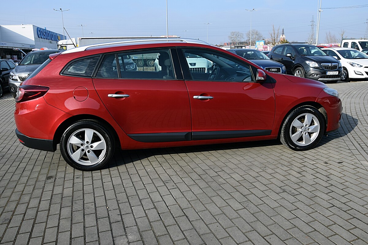 Elbląg Renault Megane Kombi 1.9 Diesel, 2009 – Komfort, styl i niezawodność! 🚗✨Samochód w