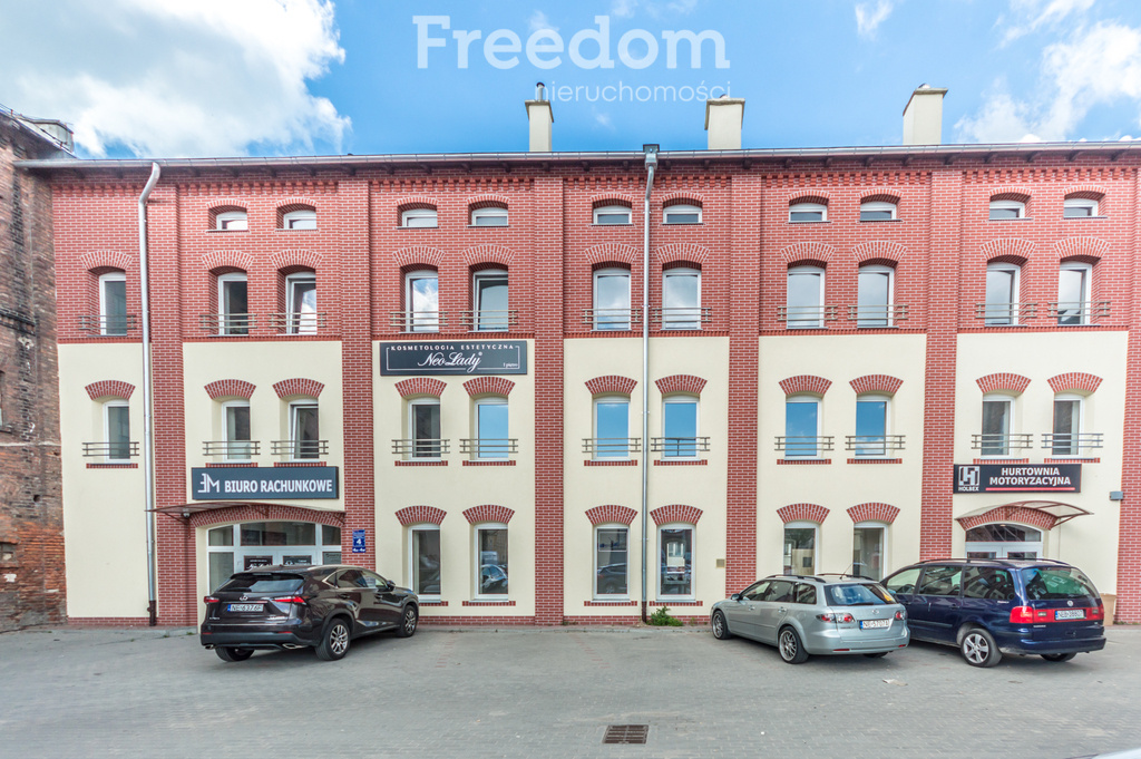 Elbląg FREEDOM NIERUCHOMOŚCIWynajmę lokal użytkowy - Elbląg, Zacisze. Lokal usługowy w centrum Elbląga –