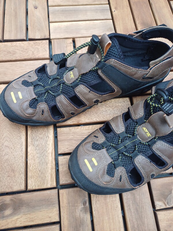 Elbląg Buty sandały trekkingowe męskie Avic Adventure rozmiar 45 długość wkładki 29 cm regulacja stan bardzo dobry