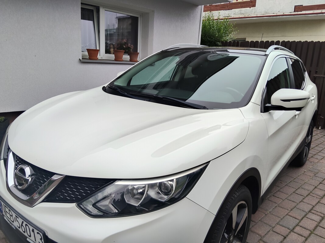 Elbląg Sprzedam Nissan Qashqai Tekna J11 1,2 2015 r. świeżo po wymianie rozrzadu. Stan licznika 115000.Zadbany bogato