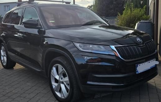 Elbląg SPRZEDAM skoda Kodiak 2022 maj, suv 4x4 diesel, automat, wartosc rynkowa 150000-185000 zl, moja wycena 155000