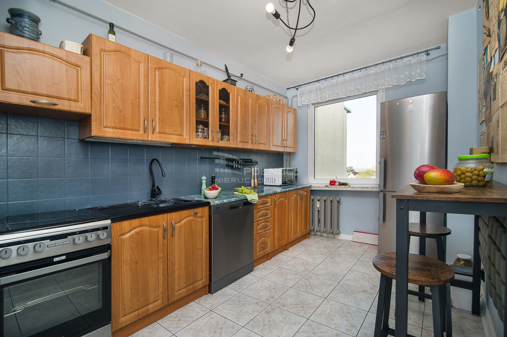 Elbląg PÓŁNOC NIERUCHOMOŚCISprzedam mieszkanie - Elbląg, Fromborska. Na sprzedaż atrakcyjne 2-pokojowe mieszkanie