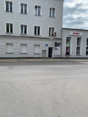 Elbląg Wynajmę lokal usługowy w centrum miasta - 40 m²    po remoncie, dostępny do wynajęcia od zaraz. 
