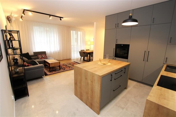 Elbląg NIERUCHOMOŚCI ANNA KRASZEWSKA  Apartament do wynajęcia na Starym Mieście   ul. Bednarska