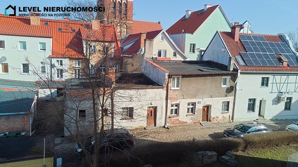 Elbląg LEVEL NIERUCHOMOŚĆI Mieszkanie plus działki w Pasłękuul. Bolesława Chrobrego NIERUCHOMOŚĆI NA