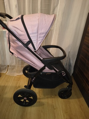 Elbląg Witam. wózek spacerowy firmy MoMi kolor róż model Evo cena 150 zł