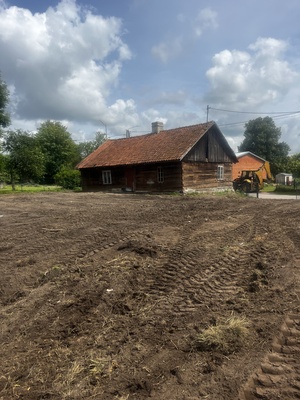 Elbląg Dom do remontu blisko Elbląga w miejscowości Sąpy