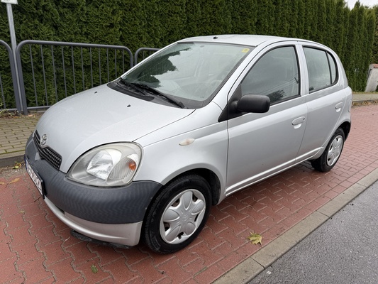 Elbląg Toyota Yaris 
1.0 benz 
2003 rok
189 tys km
Auto w pełni sprawne, ważne opłaty OC i Badanie techniczne do