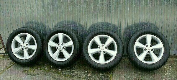 Elbląg Sprzedam Koła do Nissana- oryginalne - felgi przejechały około tysiąc kilometrów, kupione w