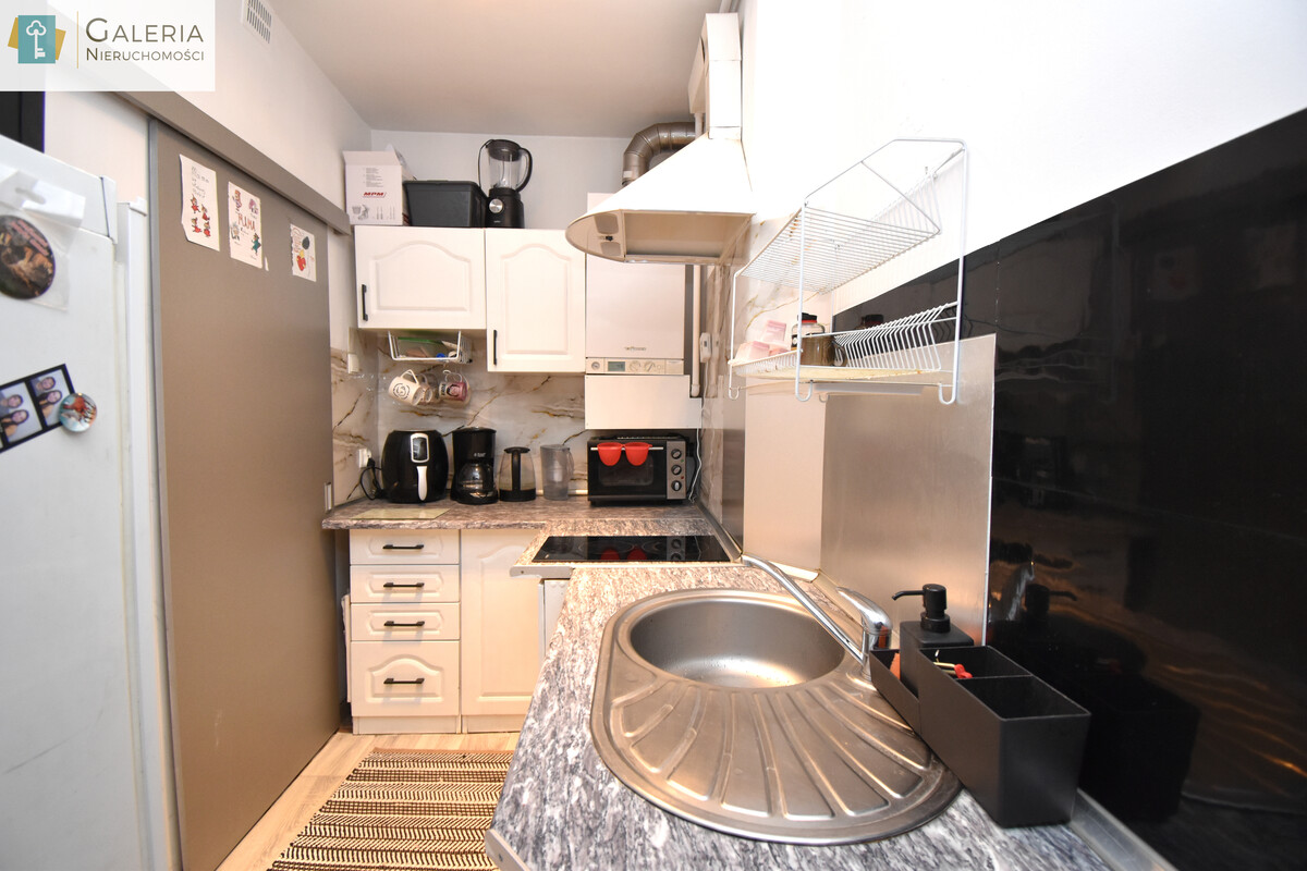 Elbląg GALERIA NIERUCHOMOŚCIZ pasji i miłości do nieruchomościNa sprzedaż: Dwa pokoje z prywatnym wejściem i