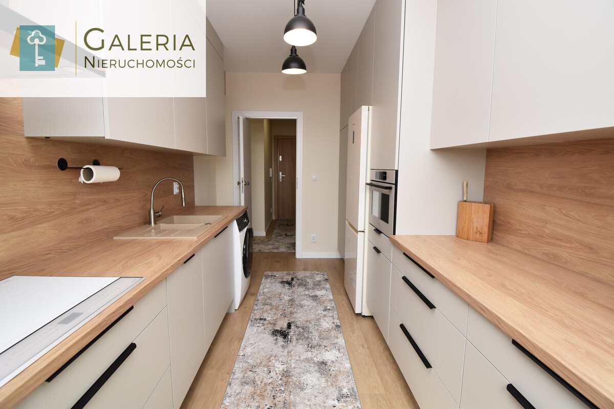 Elbląg GALERIA NIERUCHOMOŚCIZ pasji i miłości do nieruchomościNa sprzedaż: Dwupokojowe mieszkanie z dwoma balkonami na