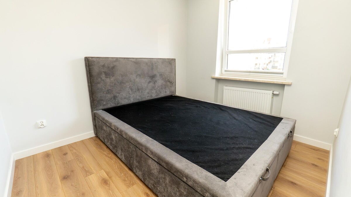 Elbląg TO MY SPRZEDAJEMYNIERUCHOMOŚCI W TYM MIEŚCIEBIURO NIERUCHOMOŚCIAMERICAN HOMEWYNAJMĘ - 3 POKOJE - STARY