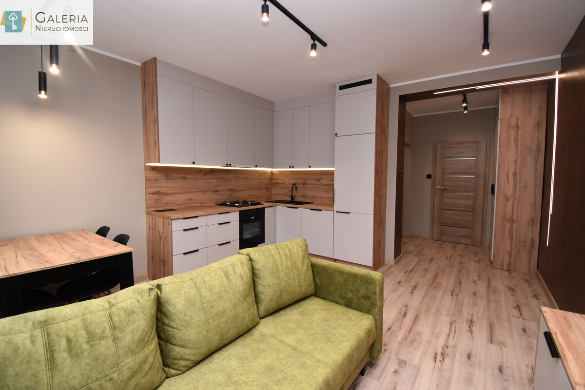 Elbląg GALERIA NIERUCHOMOŚCIZ pasji i miłości do nieruchomościNa sprzedaż: Klimatyczne mieszkanie - 2 pokoje przy