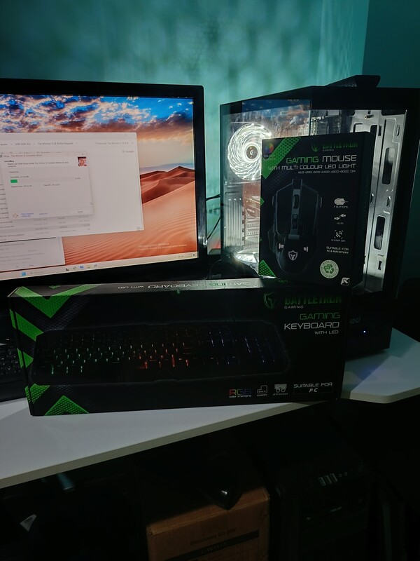 Elbląg Komputer stacjonarny + monitor 27” LG TV + klawiatura i mysz RGB