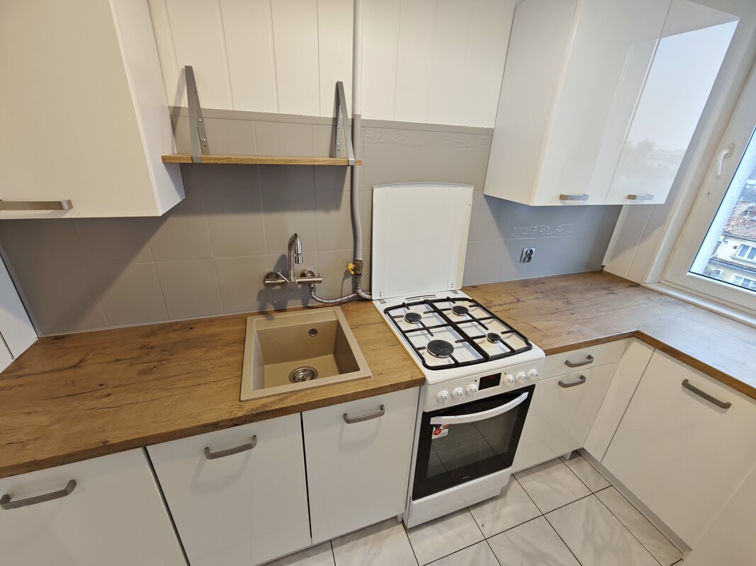 Elbląg 2 pokoje 41 m² | Balkon + parking za szlabanem | Na Stoku, ul. płk. Dąbka Do wynajęcia jasne i