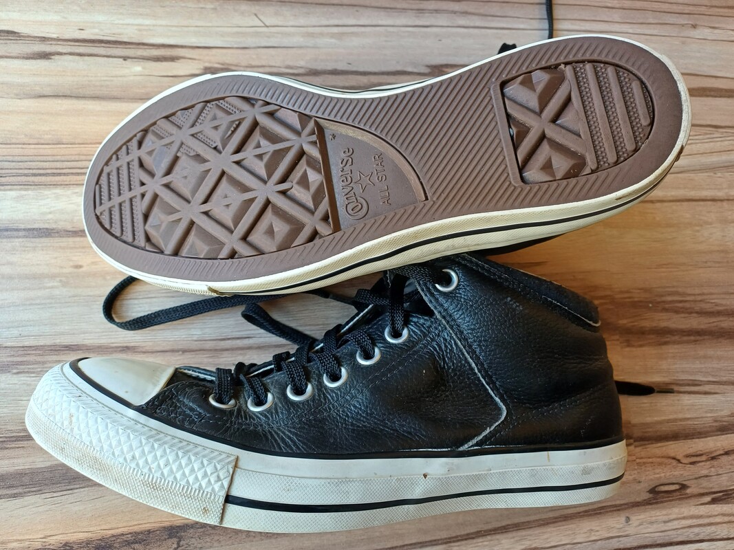 Elbląg Converse rozmiar 41 skórzane trampki wysokie, długość wkładki 26 cm, stan doskonały unisex