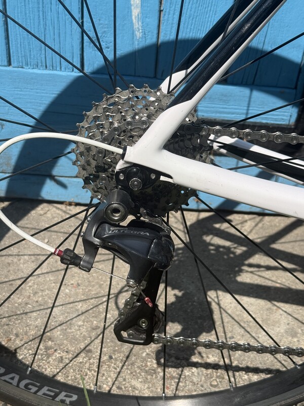 Elbląg Sprzedam rower szosowy marki Scott Solace 20.Rower carbon na osprzęcie Shimano Ultegra rozmiar M. Napęd