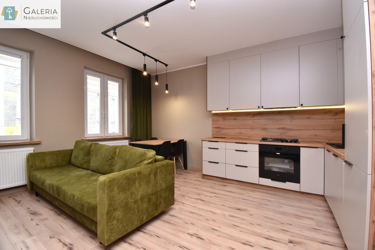 Elbląg GALERIA NIERUCHOMOŚCIZ pasji i miłości do nieruchomościNa sprzedaż: Klimatyczne mieszkanie - 2 pokoje przy