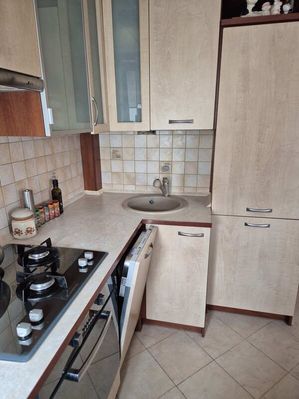 Elbląg Sprzedam mieszkanie 48,62 metrów kwadratowych na drugim piętrze w środkowej klatce przy ul. Lotniczej budynek