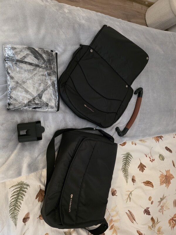 Elbląg Sprzedam- wózek 3w1 marki Kinderkfraft, używany. Doskonały wybór dla aktywnych rodziców, zapewniający wygodę i