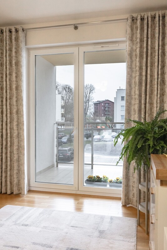 Elbląg Sprzedam mieszkanie 2 pokojowe, 53,77 m2 na osiedlu przy ul. Łęczyckiej. Gotowe do zamieszkania.