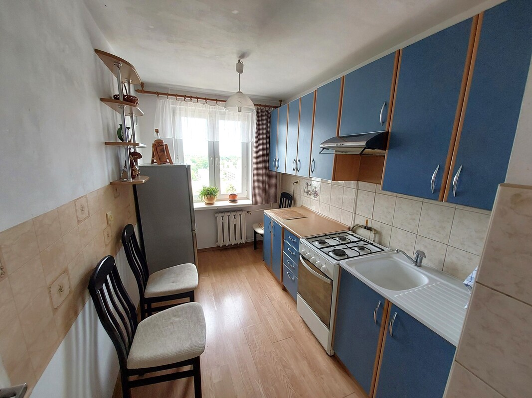 Elbląg Mieszkanie 2 pokojowe 47 m2 w świetnej lokalizacji w centrum Elbląga* duży salon* balkon* oddzielna