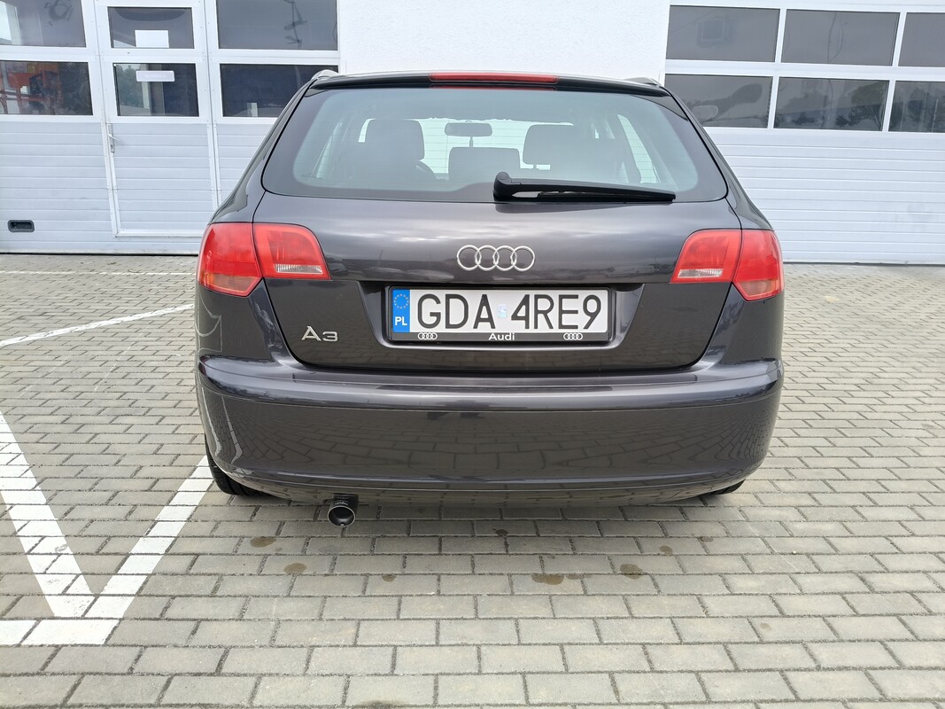 Elbląg SUPER STAN !!! AUDI A3 SPORTBACK z NAJLEPSZYM silnikiem 1,6 benzyna MPI.