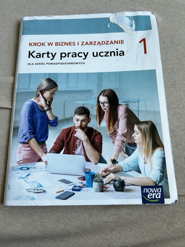 Elbląg Sprzedam podręczniki ze zdjęcia. Możliwy zakup pojedynczych podręczników lub kilku wybranych sztuk.