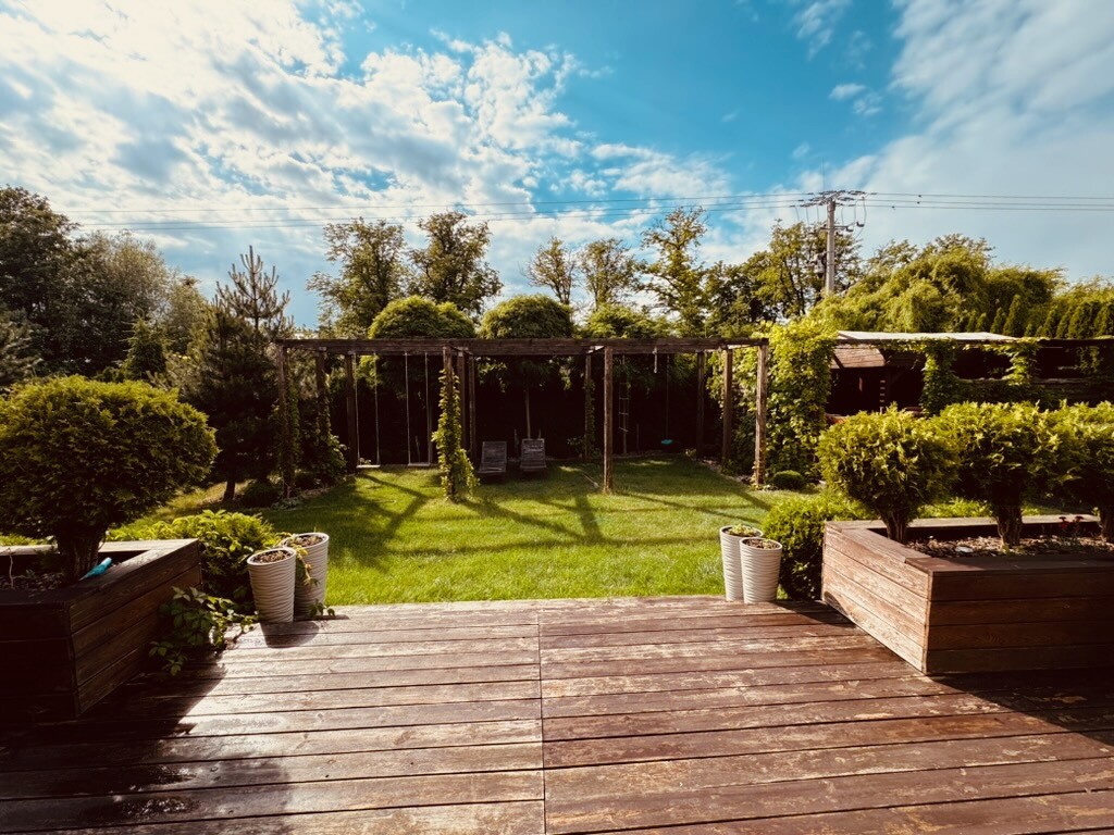 Elbląg Dom wśród sosen – enklawa ciszy i harmonii, ul. Wileńska, Elbląg