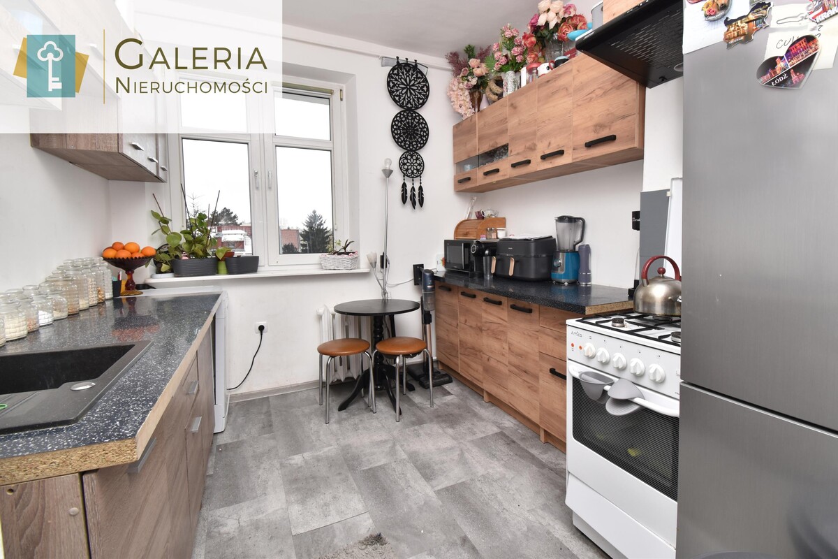 Elbląg GALERIA NIERUCHOMOŚCIZ pasji i miłości do nieruchomościNa sprzedaż: 3 pokojowe mieszkanie z możliwością